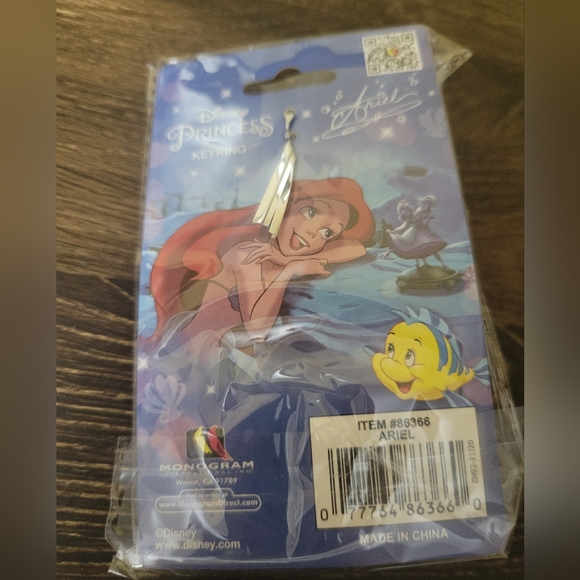 2/$10 Ariel 3D Keychain Little Mermaid Disney Princess NEW Bag Charm - Picture 6 of 6